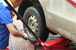 廉江附近拖车24小时服务热线电话